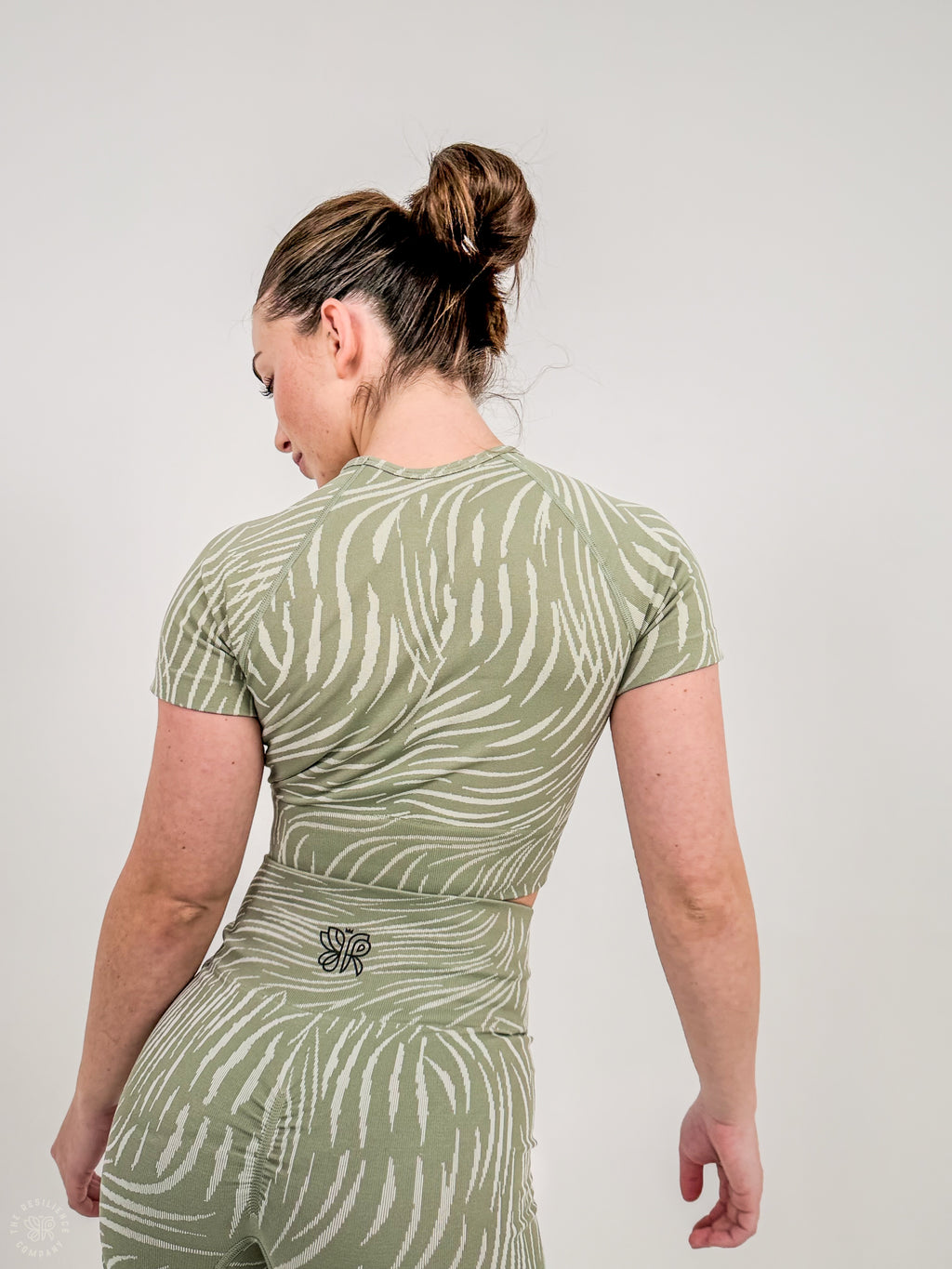 "INTO THE WILD" - BABY TEE | CROPPED