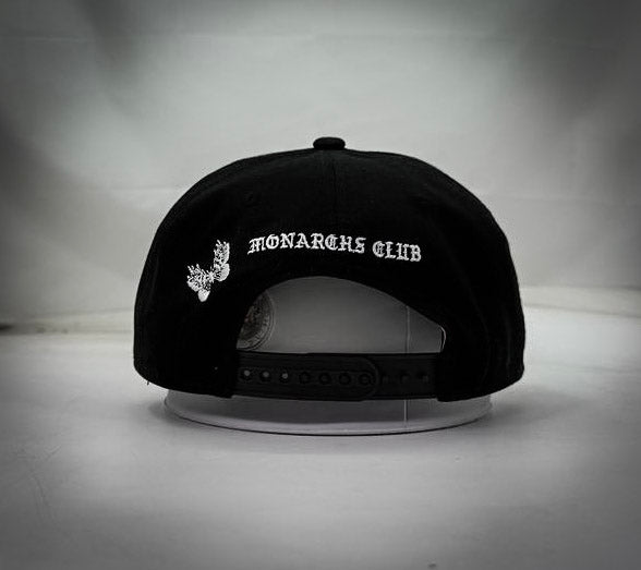 "BE THE LIGHT" 5 PANEL SNAPBACK HAT IN BLACK