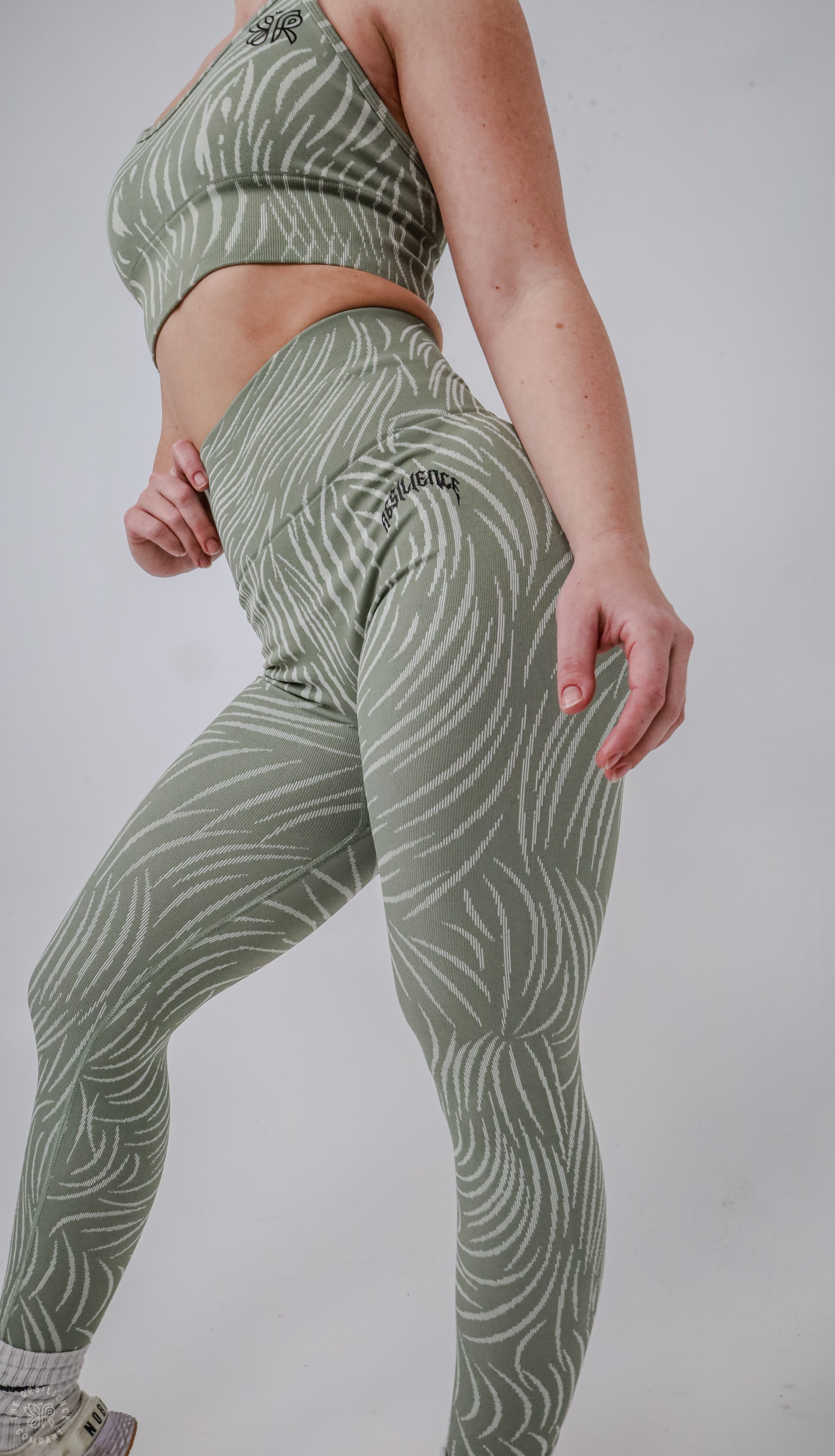 "INTO THE WILD" - SCRUNCH LEGGINGS