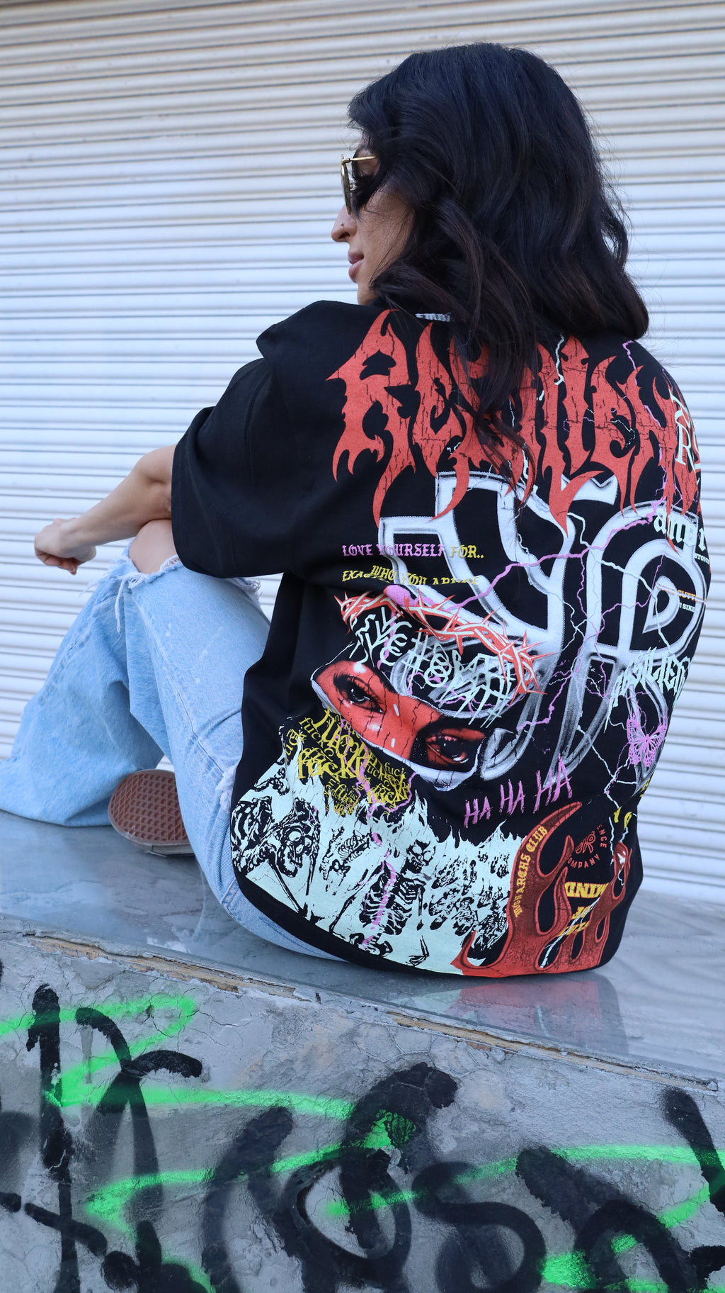 SAD BOYS SMILE AGAIN - OVERSIZE TEE  (BLACK)
