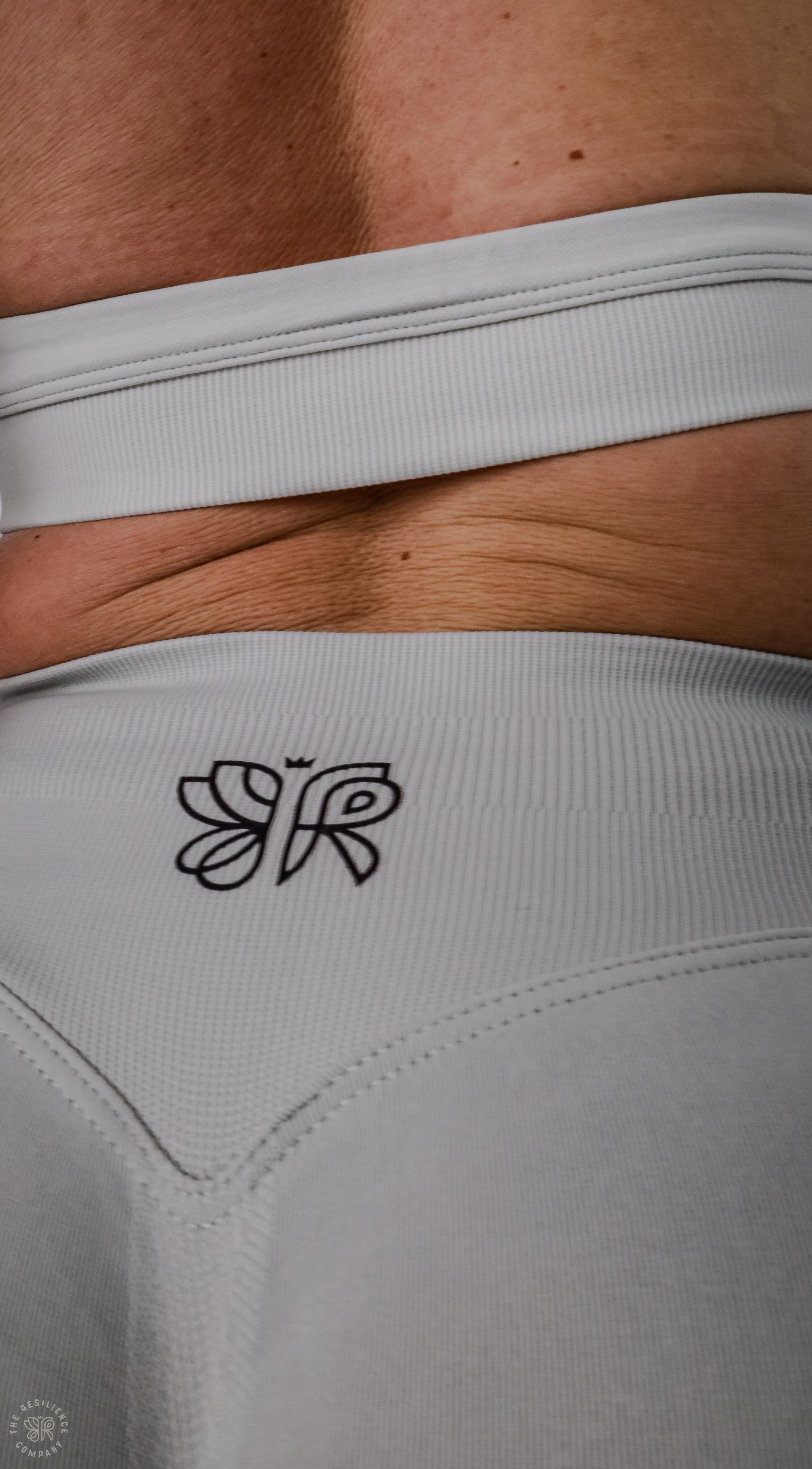 Resilience - Contour Leggings | GRAY