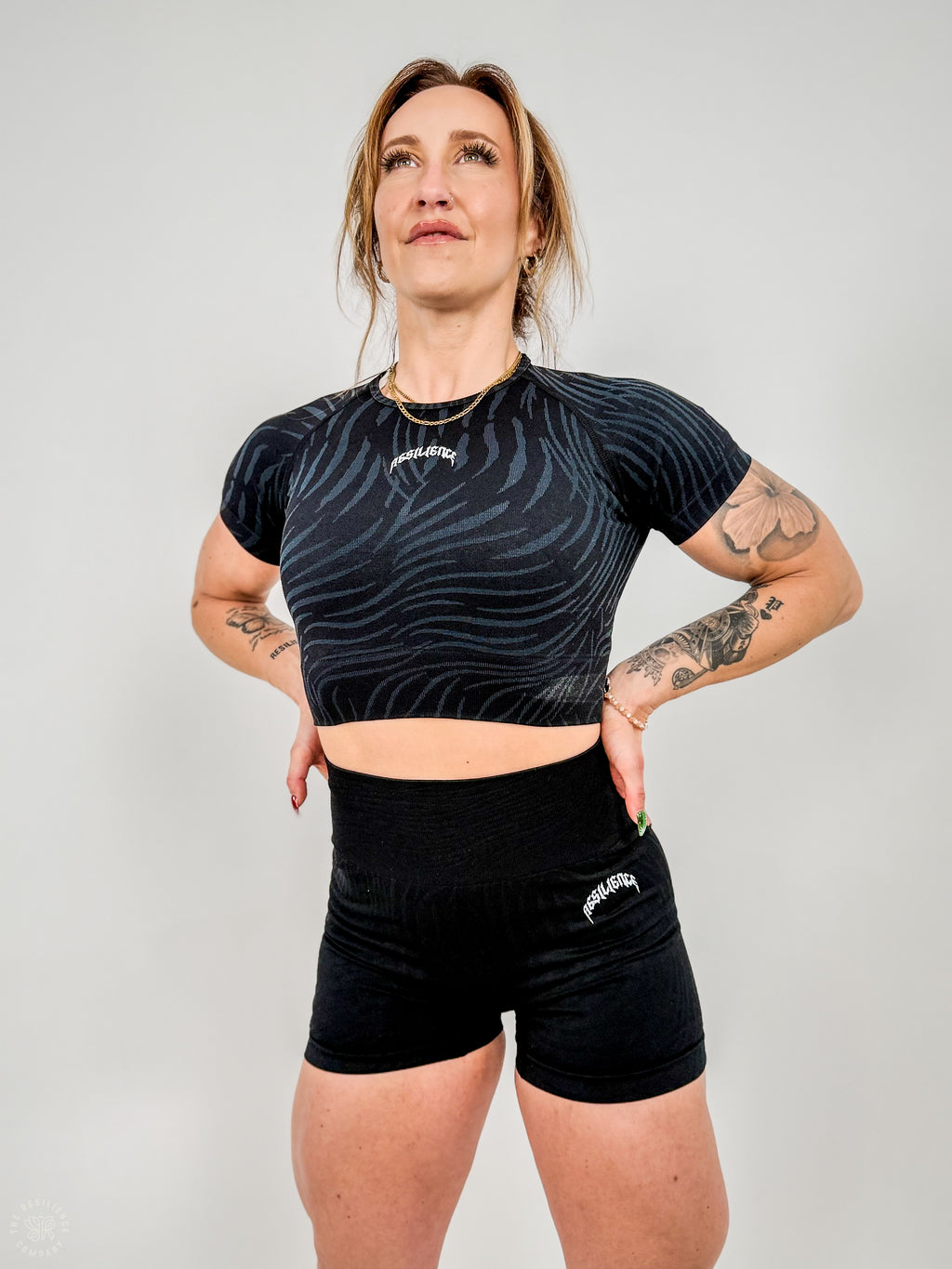 "INTO THE WILD" - BABY TEE | CROPPED