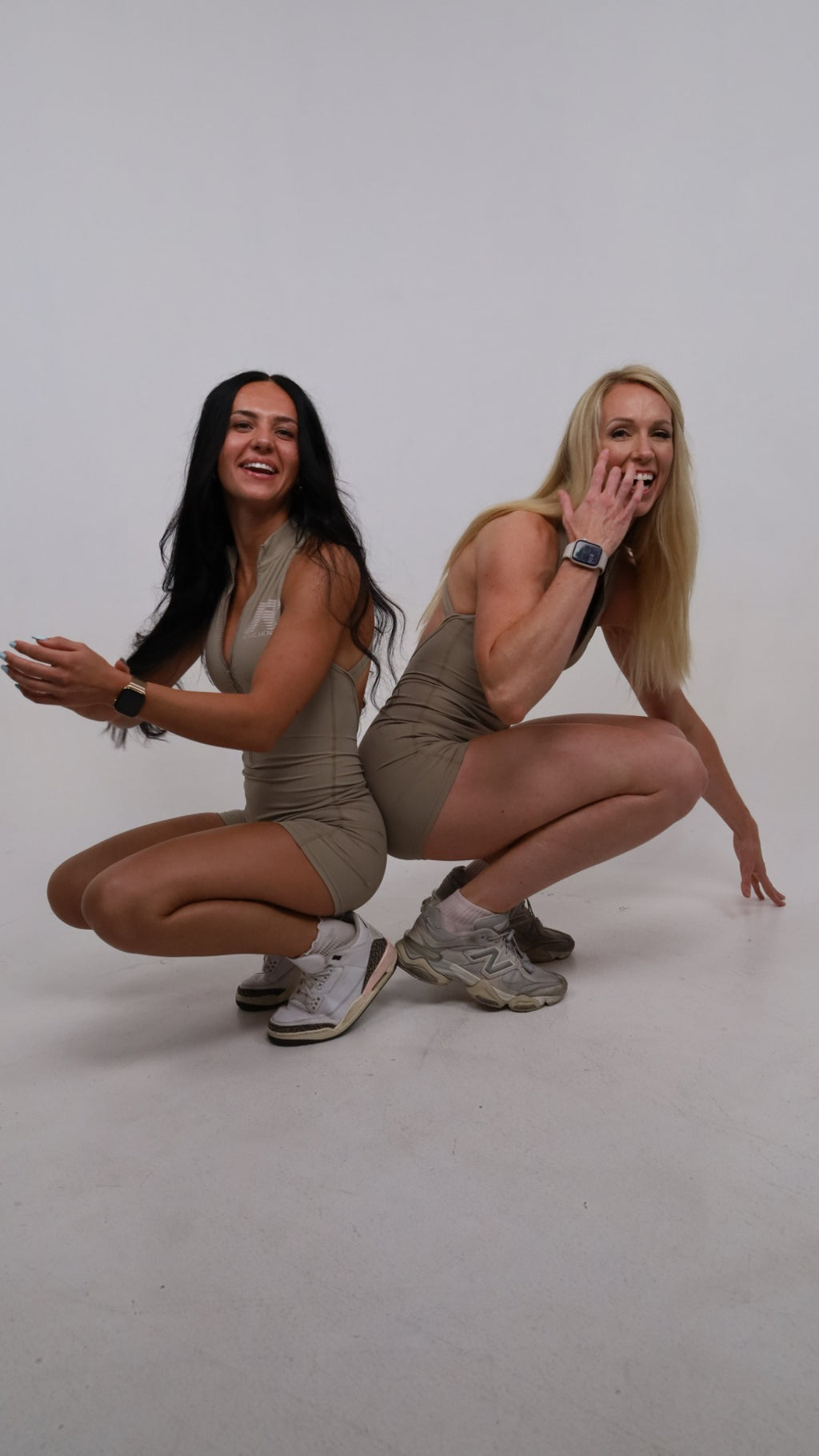 Womens bodysuit- w/ Zip (NUDE- TONE in TONE)